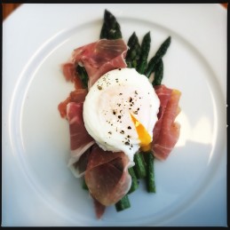 Grilled Asparagus, Parma Ham and Poached Egg